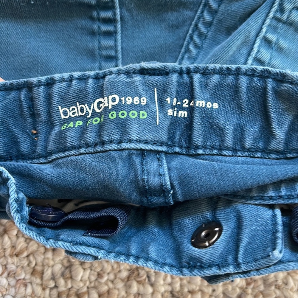GapKids slim jeans - Picture 4 of 4
